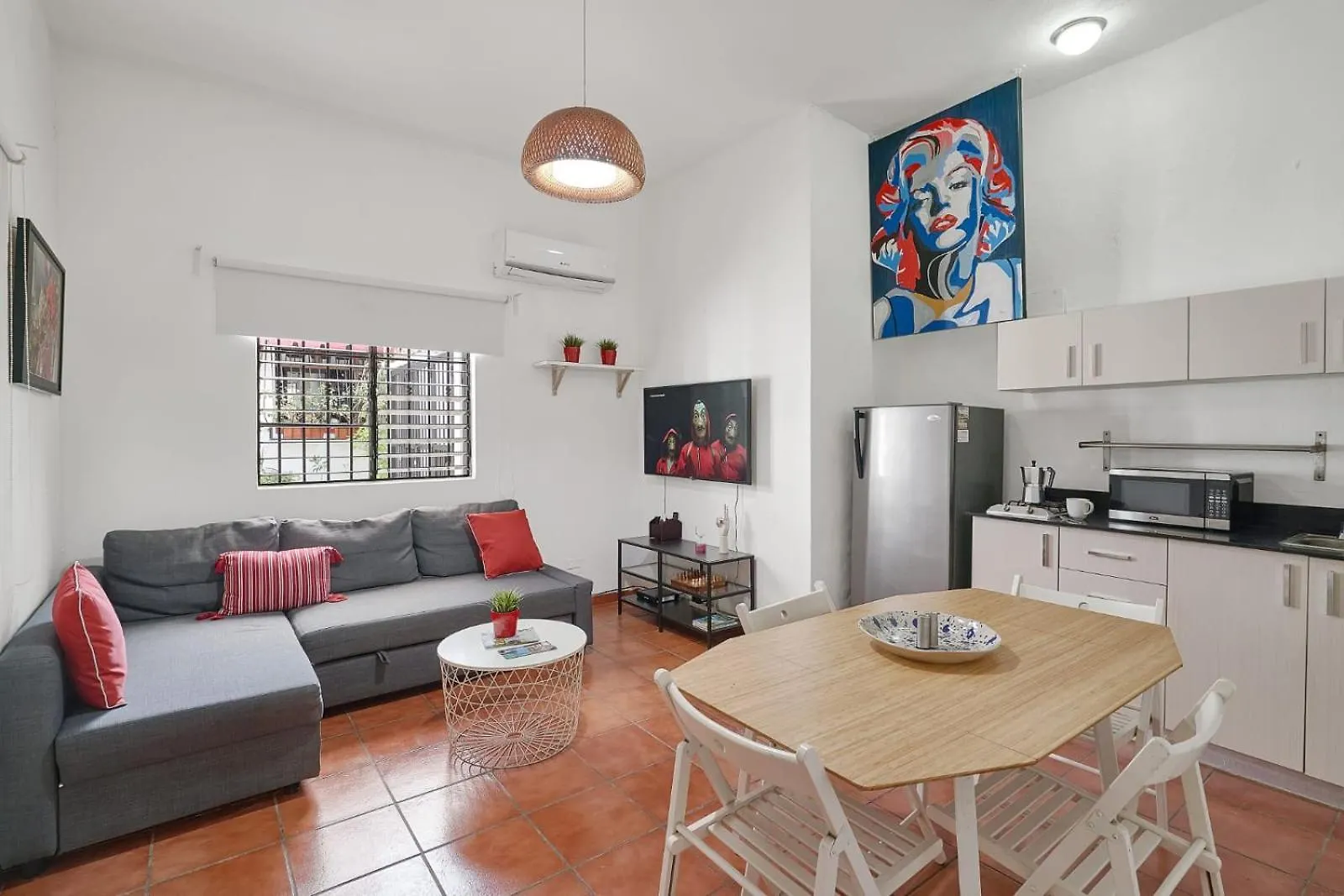 Apartamento De Un Solo Piso Zona Colonial Santo Domingo 0*,