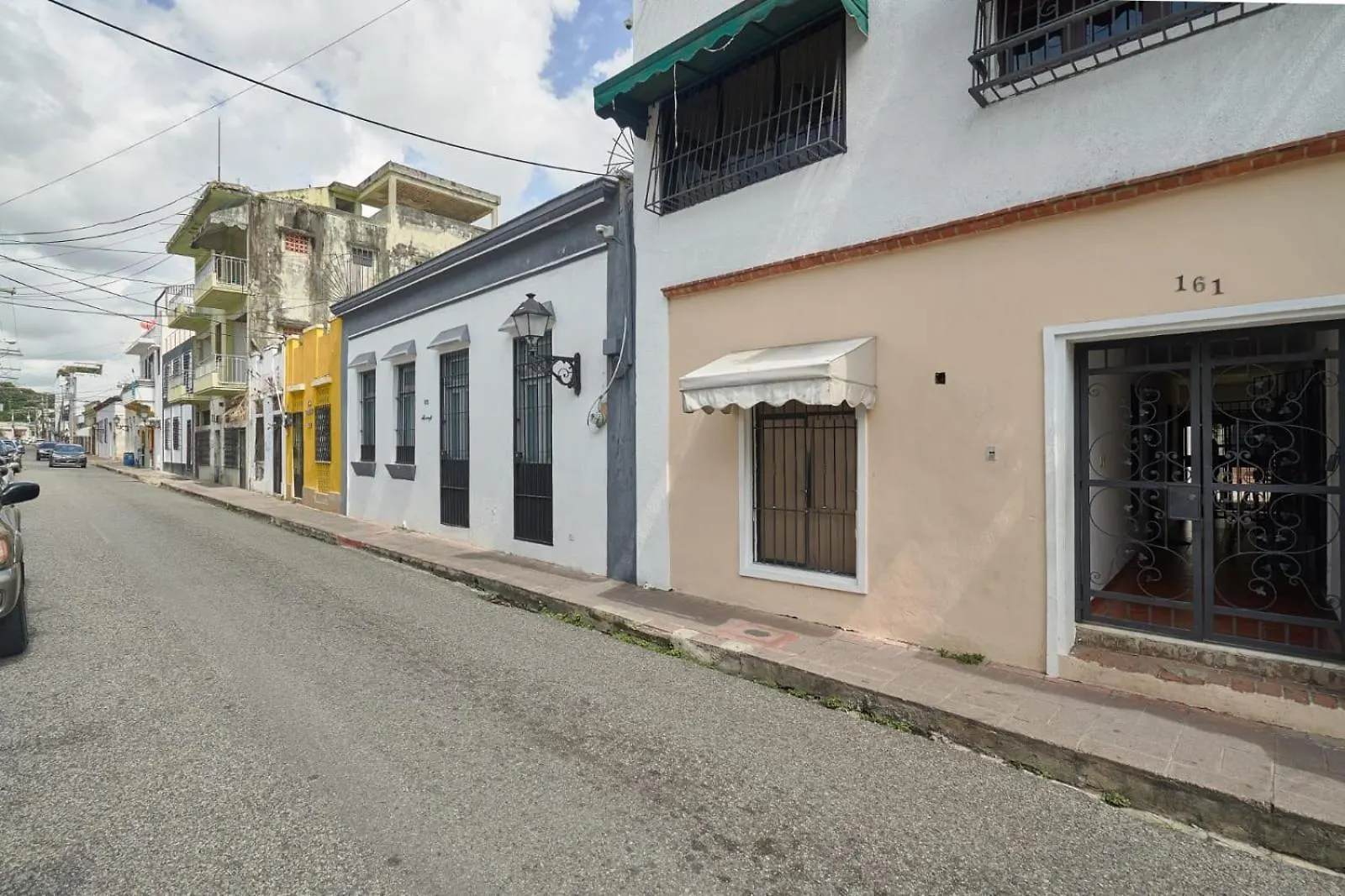 Apartamento De Un Solo Piso Zona Colonial Santo Domingo 0*,